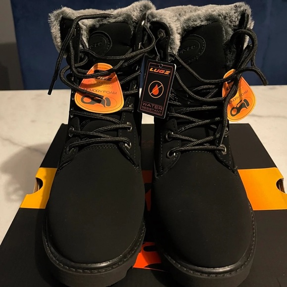 *BRAND NEW* Lugz - Picture 2 of 9